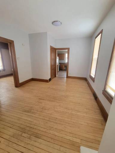 Main picture of 1093 Euclid St