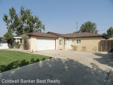 Main picture of 906 Bamboo Ct