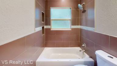 Main picture of 3049 Dignan St