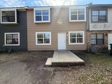 Main picture of 816 Lesa St