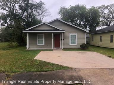 Main picture of 1945 8th St