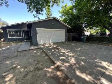 Main picture of 1313 Arrowhead Ct