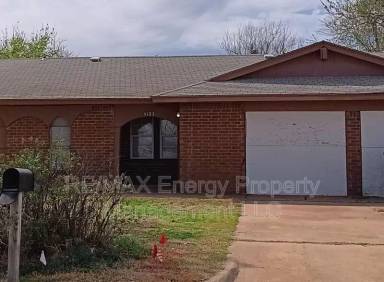 Main picture of 5125 S East Ave