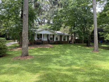 Main picture of 1156 Golfview Ter