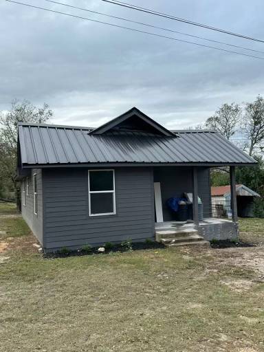 Main picture of 301 Avenue J