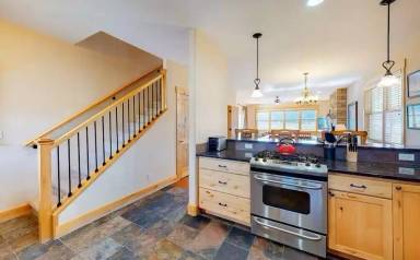 Main picture of 250 Buckhorn Cir