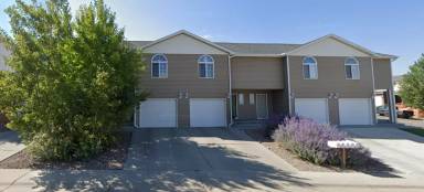 Main picture of 2417 Farnum St