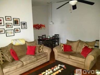 Main picture of 302 Blue Water Ct