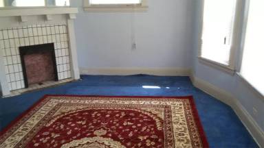 Main picture of 12523 Locke Ave