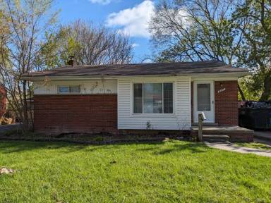 Main picture of 30035 Grandview St