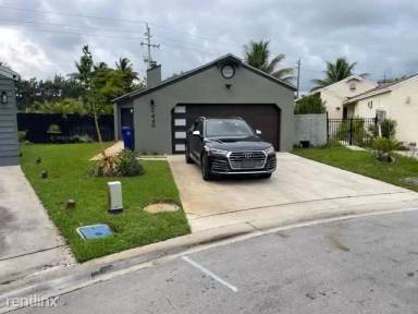 Main picture of 2440 SW 83rd Ter