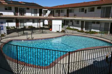 Main picture of 18405 Valerio St