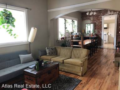 Main picture of 1233 Lipan St