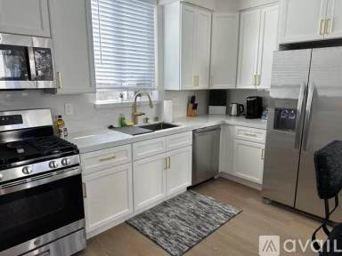 Main picture of 634 W California Ave