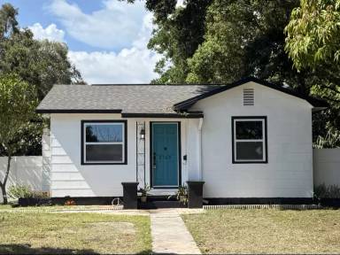 Main picture of 2743 34th Ave N