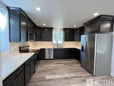 Main picture of 2837 Willow Way