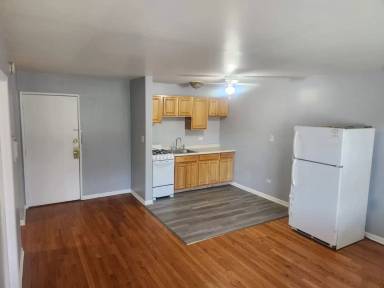 Main picture of 5147 Electric Ave