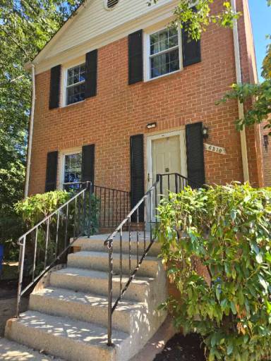 Main picture of 6310 Montrose Rd