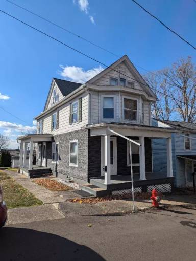 Main picture of 1279 Vine St