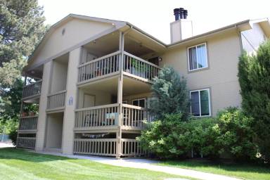 Main picture of 1672 Riverside Ave Apartments