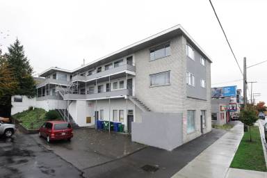 Main picture of 9244 Greenwood Ave N