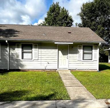 Main picture of 169 E Lakemont Dr
