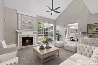 Main picture of 2113 Lavaca Trl