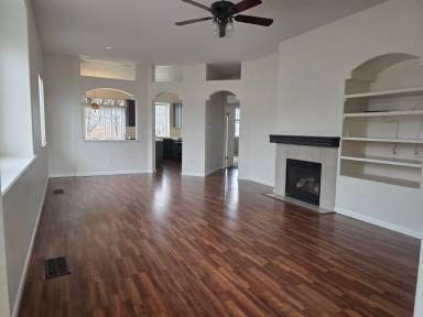 Main picture of 7205 Grand Island Dr