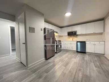 Main picture of 41 Delmont St