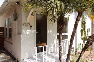 Main picture of 4725-4727 E Colorado St Apartments
