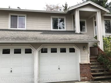 Main picture of 4706 154th Pl SW