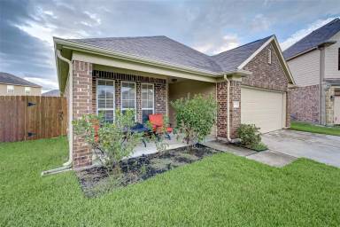 Main picture of 14931 Vinegrove Falls Ct
