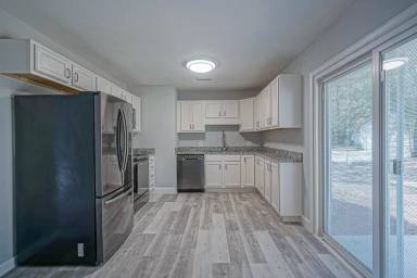 Main picture of 59 Jackson Ave