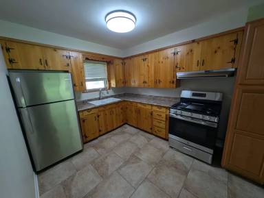 Main picture of 4213 Lark St