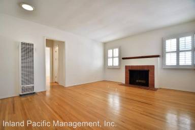 Main picture of 2513 N Poinsettia Ave