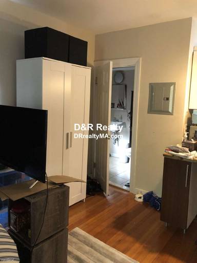 Main picture of 97 College Ave