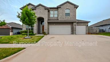 Main picture of 11208 SW 36th St