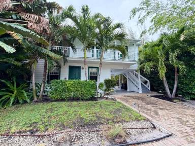 Main picture of 1713 Florida Ave