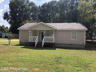 Main picture of 3003 Lowell Rd
