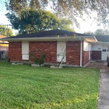 Main picture of 517 N Linden Dr