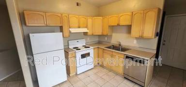 Main picture of 3310 E Bermuda St