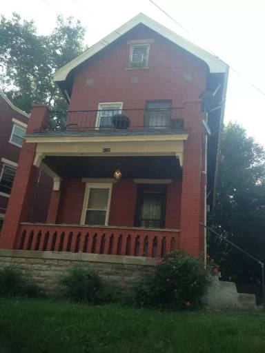 Main picture of 4138 Jerome Ave