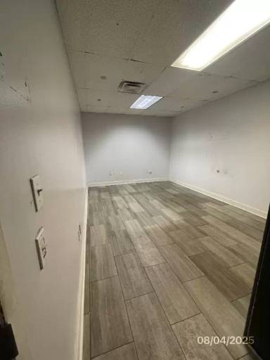 Main picture of The Habersham Estate Condominium