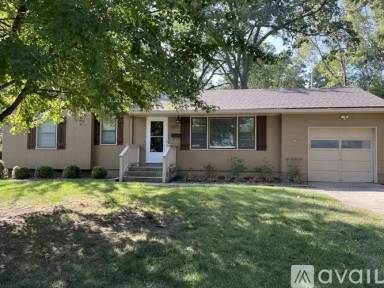 Main picture of 5215 W 76th Ter