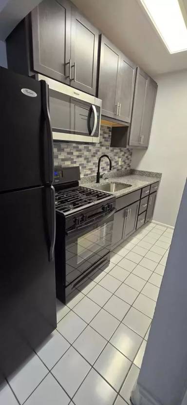 Main picture of 368 N Taylor Ave