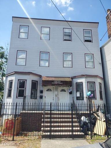 Main picture of 10 Nursery St