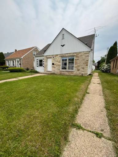 Main picture of 4506 N 42nd St