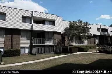 Main picture of 10216 Prince Pl
