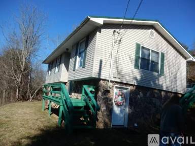 Main picture of 195 Joe Hale Dr