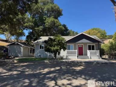 Main picture of 2462 Cielo Vista Rd